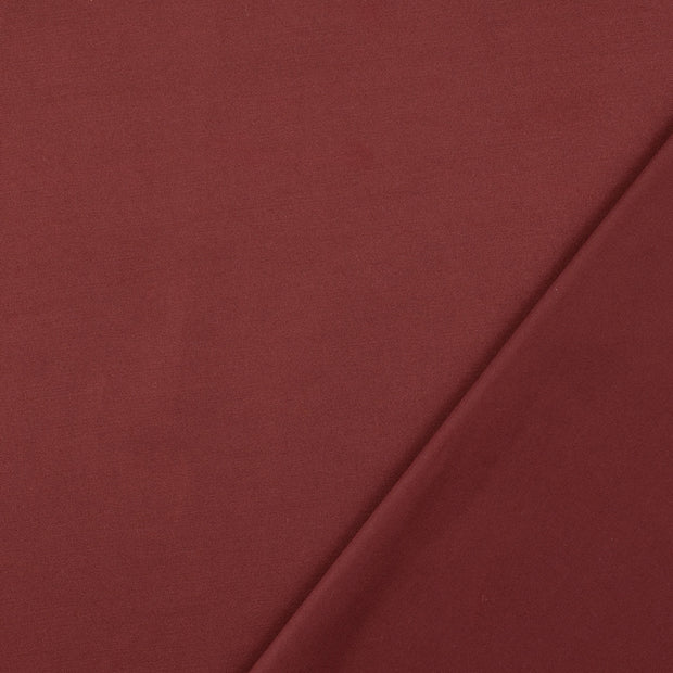Trenchcoat fabric Bordeaux water repellant 