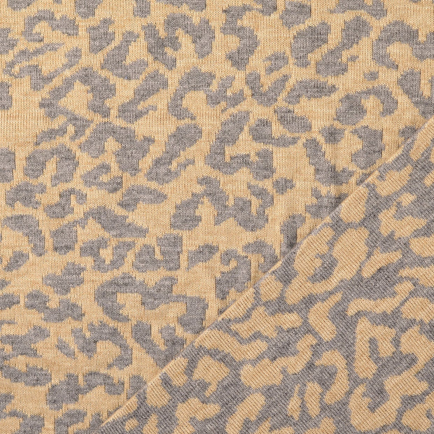 Heavy Knit fabric Grey jacquard 