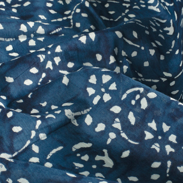 Voile fabric Flowers Indigo