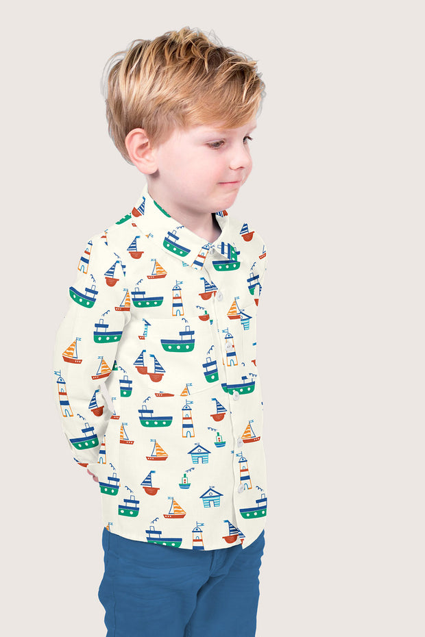 Cotton Poplin fabric Sailboats Off White