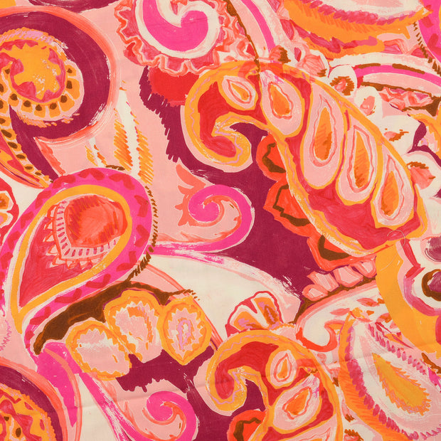 Viscose Poplin fabric Paisley Pink