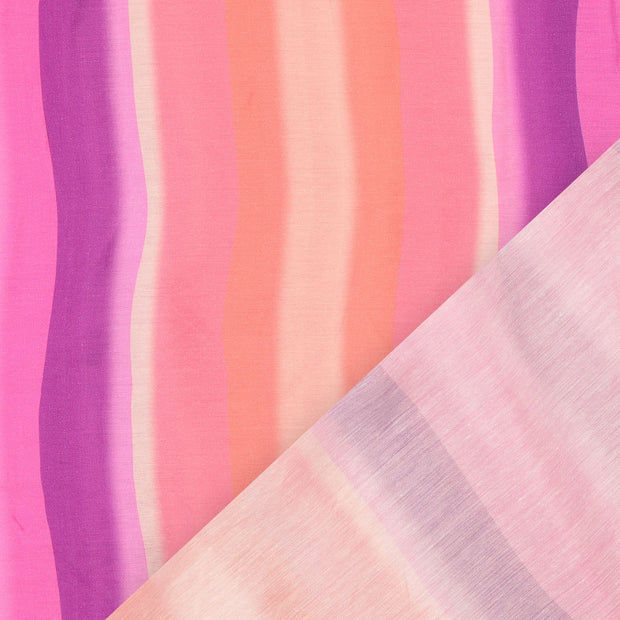 Viscose Poplin stof Roze digitaal bedrukt 