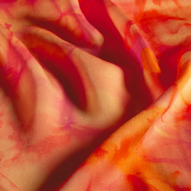 Viscose Satijn stof Bloemen Zalm
