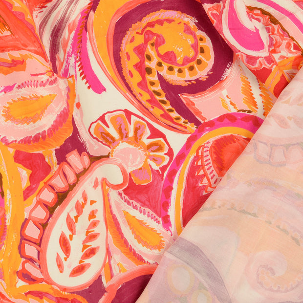 Viscose Poplin fabric Pink digital printed 